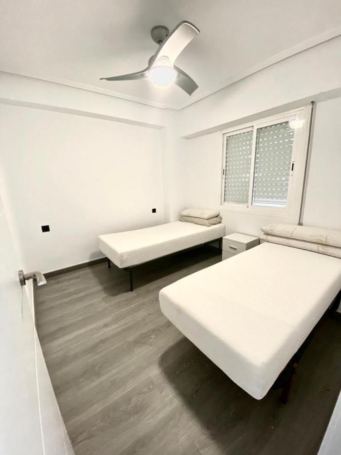 Apartamento En La Playa Els Terrers Lägenhet Benicàssim Exteriör bild